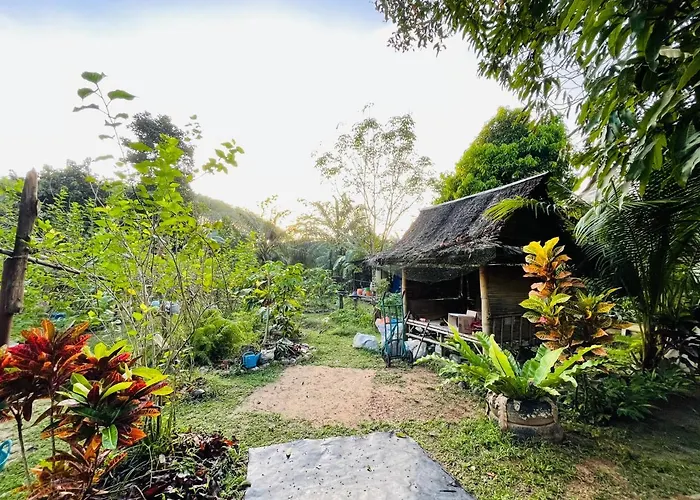 Lok Mun Bungalows