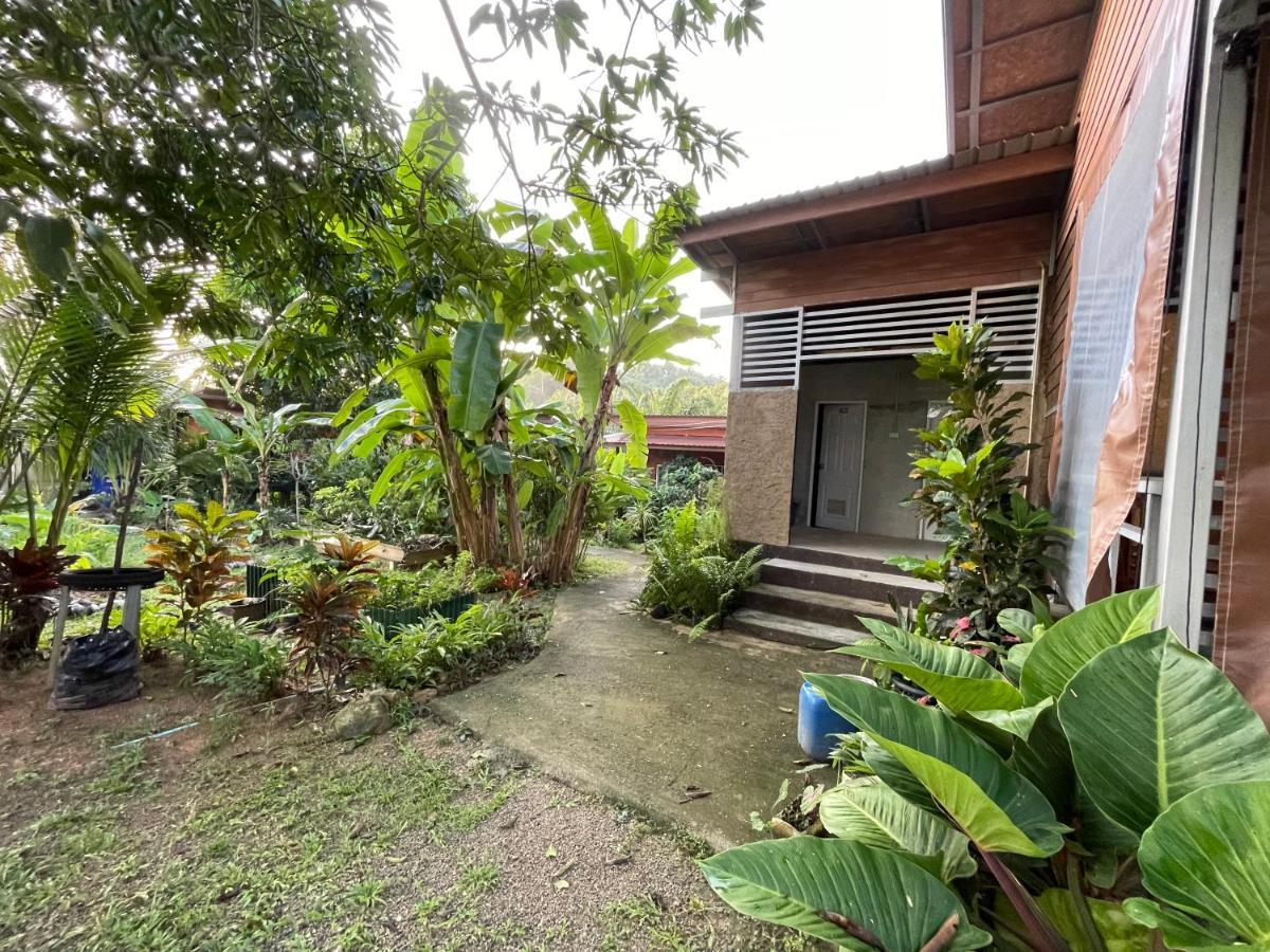 Lok Mun Chalet *